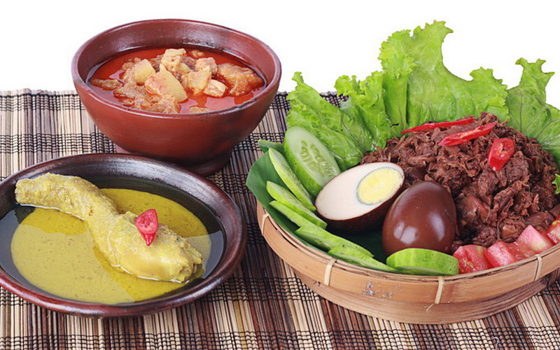 makanan khas Yogyakarta yang enak dan populer